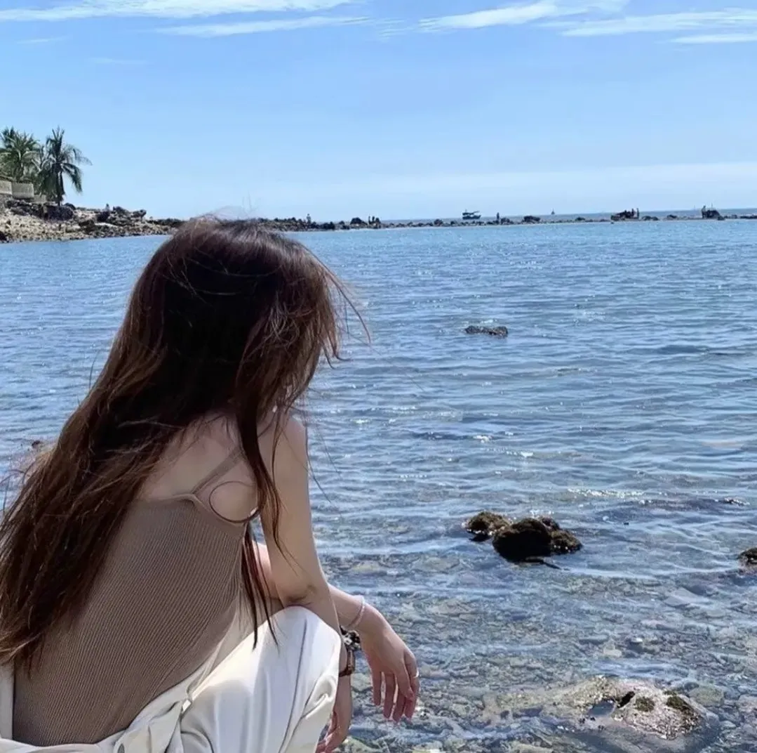 【青春遗憾美学】《秒速5厘米》新海诚高清：樱花掉落的速度是每秒五厘米，那我要用怎样的速度才能与你相遇