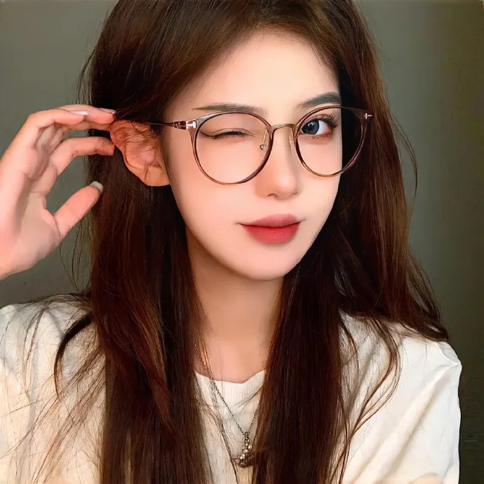 微观世界的奇遇《借东西的小人阿莉埃蒂》：地板下的拇指姑娘与患病人类男孩的短暂而唯美的友谊